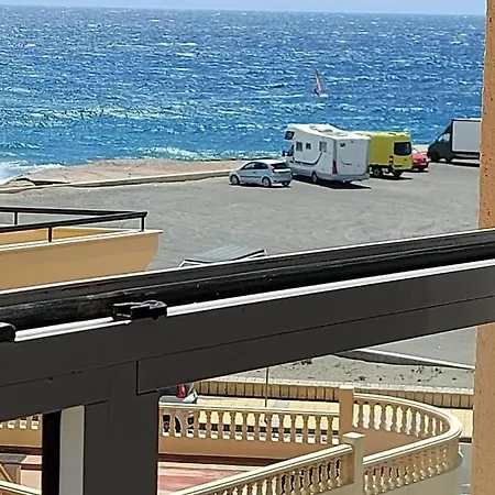 Surfers Nest Apartment El Medano (Tenerife)